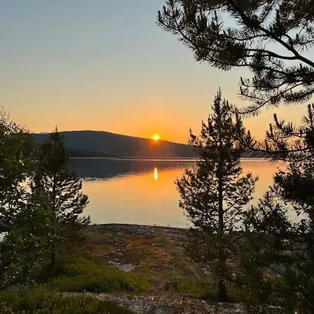 Fin Selveierleilighet I Toppetasje Med Parkering. Apartment